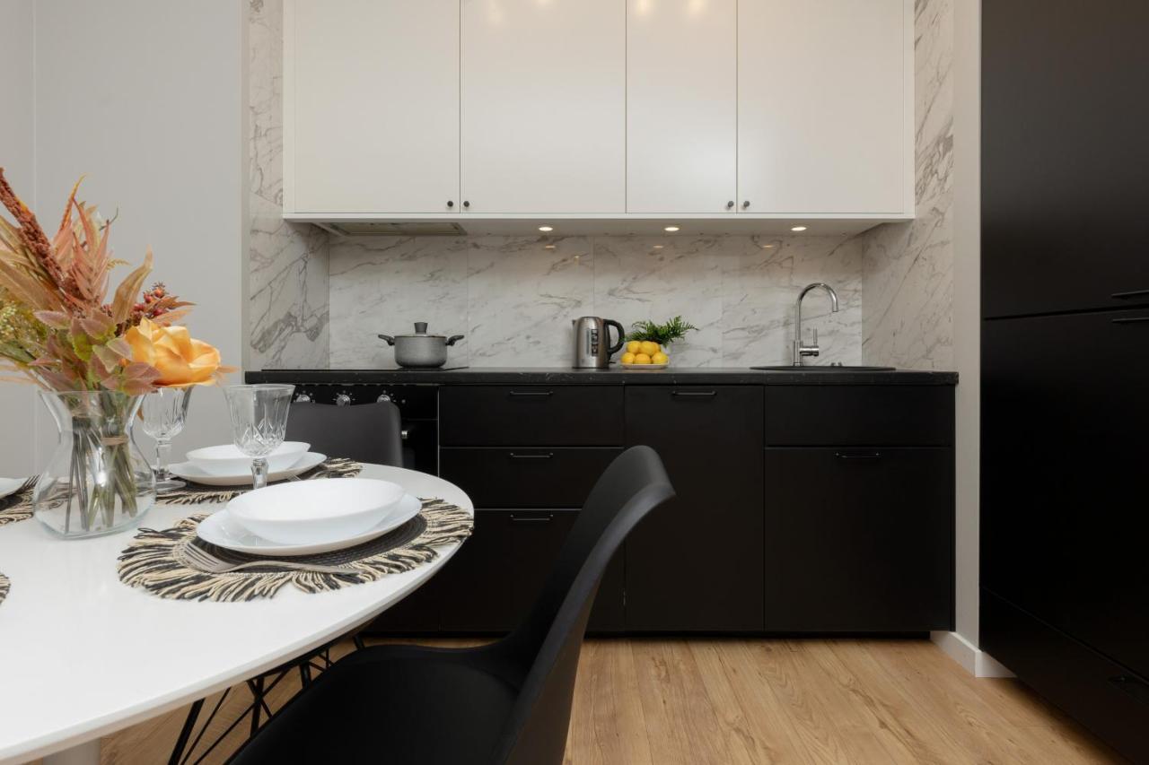 Modern Apartment With Balcony Mokotow Business Centre By Noclegi Renters Varşova Dış mekan fotoğraf
